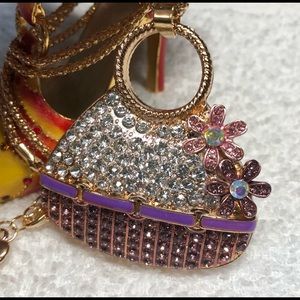 💜👛pretty purple and floral  purse necklace